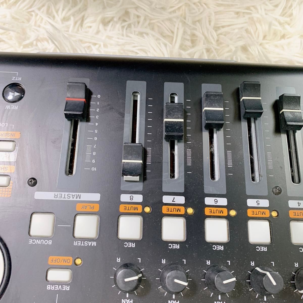 TASCAM многоканальный магнитофон DP-02 Tascam MTR специальный с футляром 