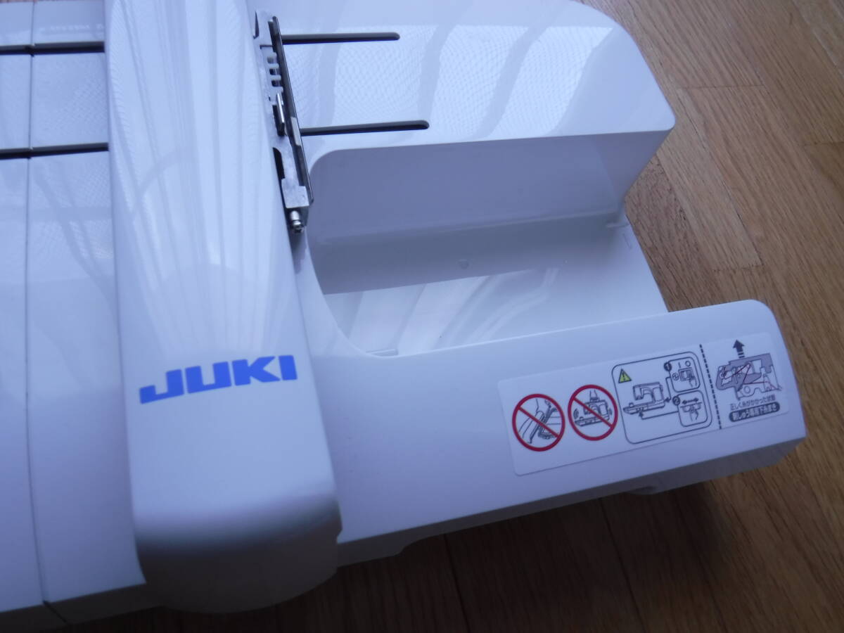 JUKI EM-3 刺繍機 動作未確認 ジャンク扱い 付属品なしの画像6