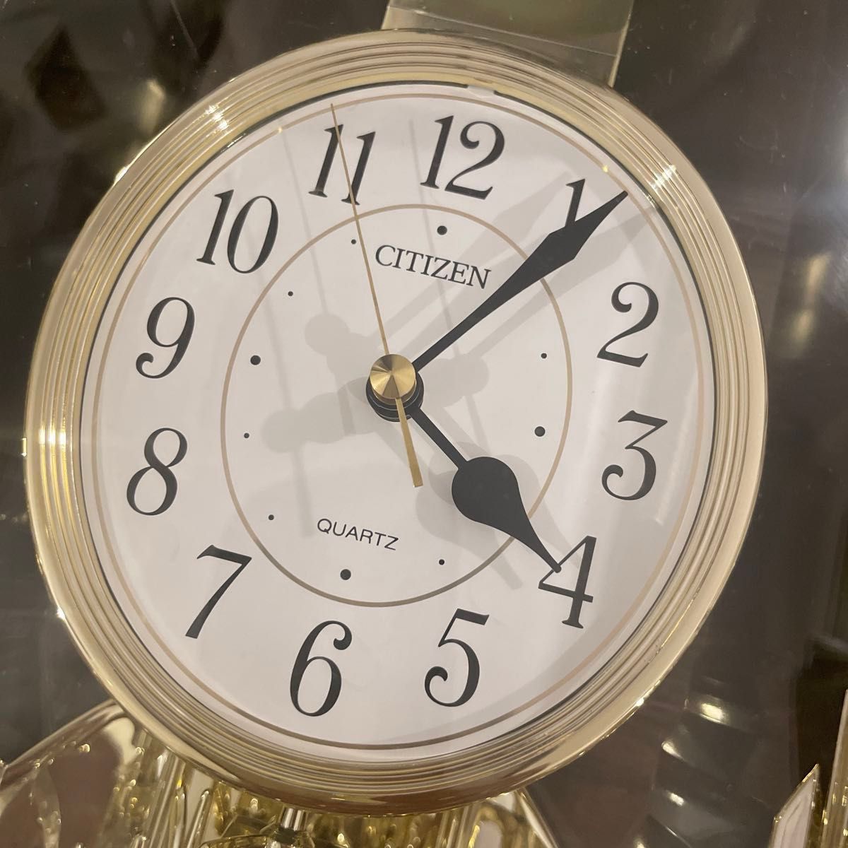 未使用品　シチズン 置き時計 アナログ サルーン 金色 CITIZEN 4SG724-018