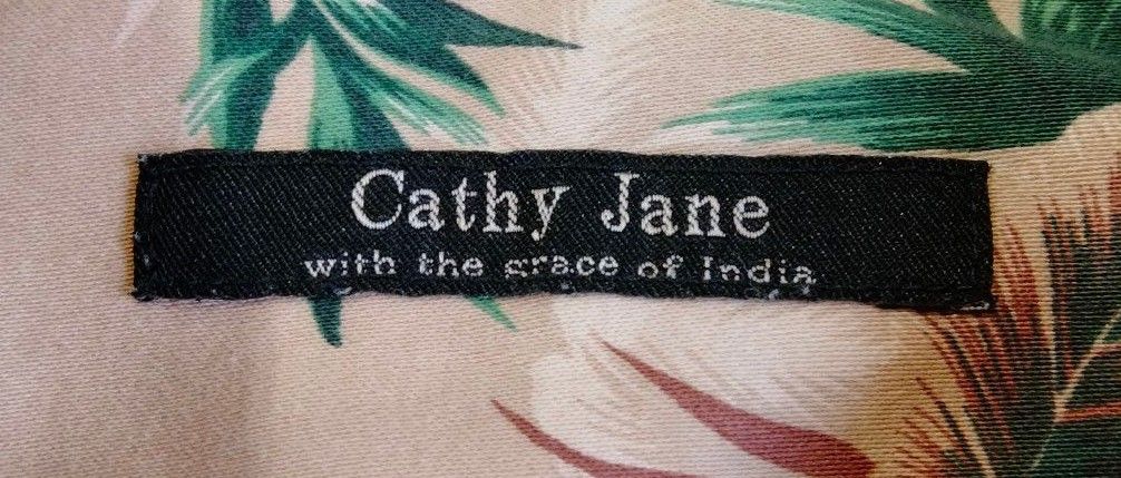 【美品】【 Cathy Jane 】麒麟トコだけ透け感なの。イケてるきみへ　キリキリマイ。