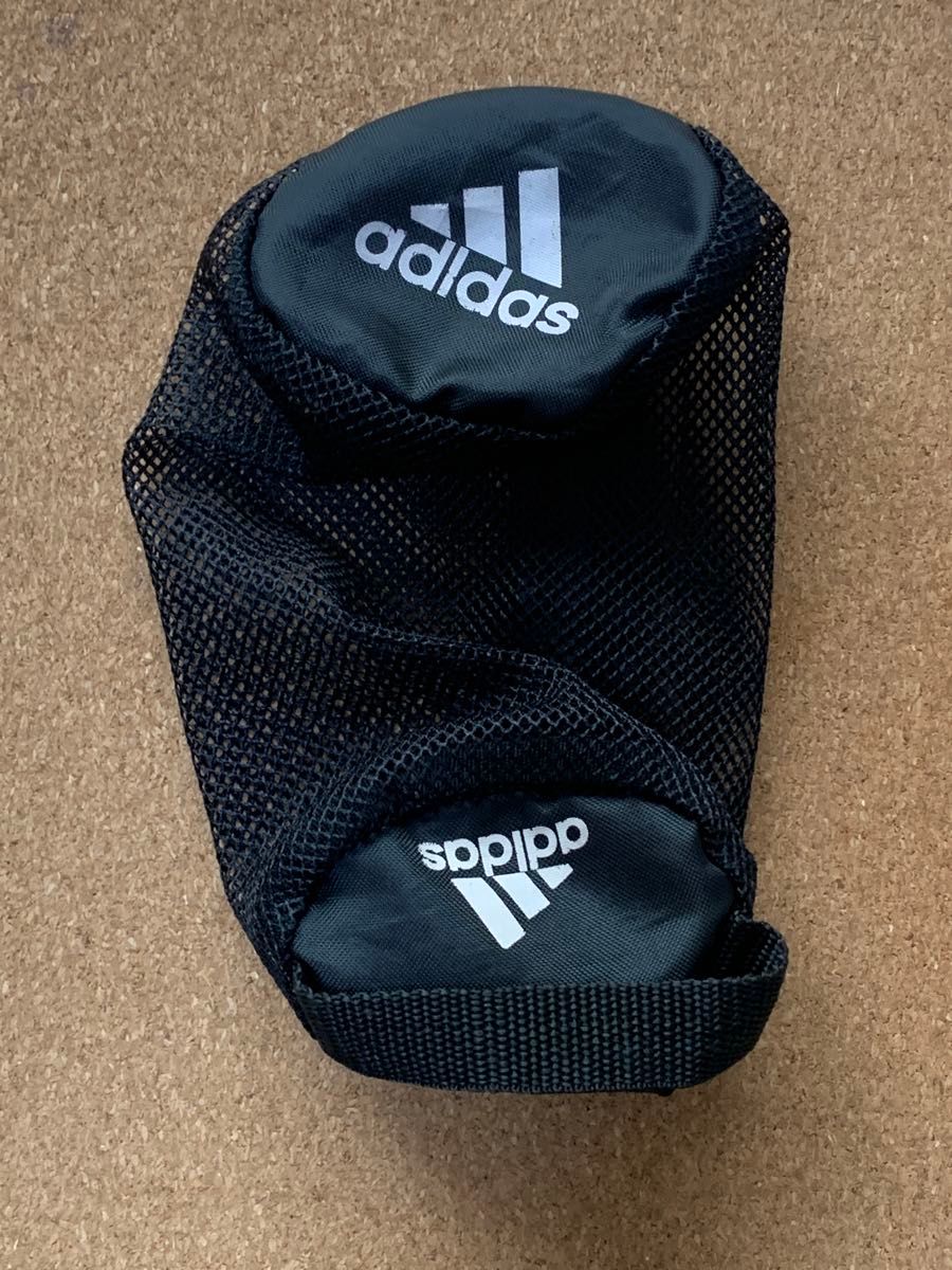 adidas ポーチ　ボールポーチ　メッシュ　ブラック