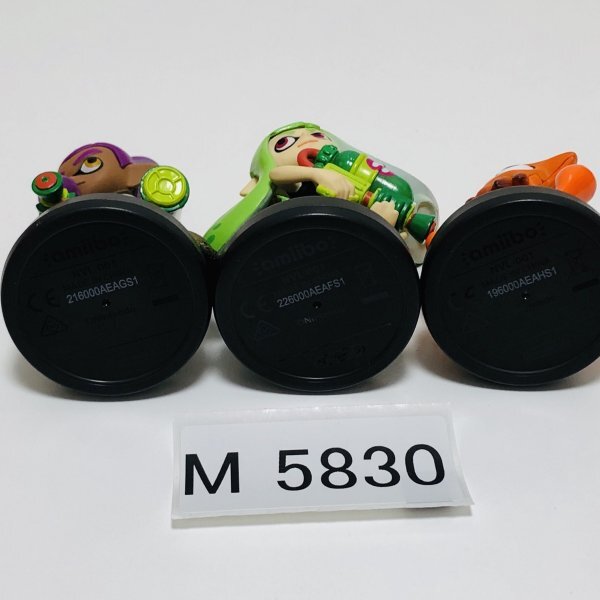 M5830 ●中古 美品 即決●amiibo ボーイ パープル ガール ライムグリーン イカ オレンジ (限定色 限定カラー アミーボ スプラトゥーン 3個の画像9