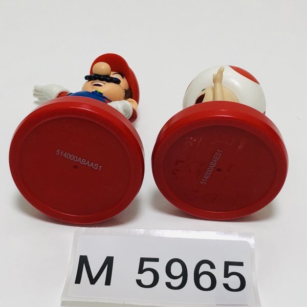 M5965 ●中古 キズあり 即決●amiibo マリオ + キノピオ セット (アミーボ スーパーマリオシリーズ) ●MARIO + Toad (Super Mario Series)_画像9