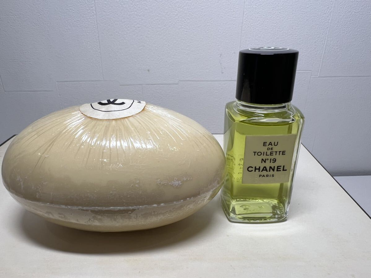 【未使用】CHANEL /シャネル No 19/石鹸 香水 セット/オードトワレ /PARFUM /サヴォン の画像4