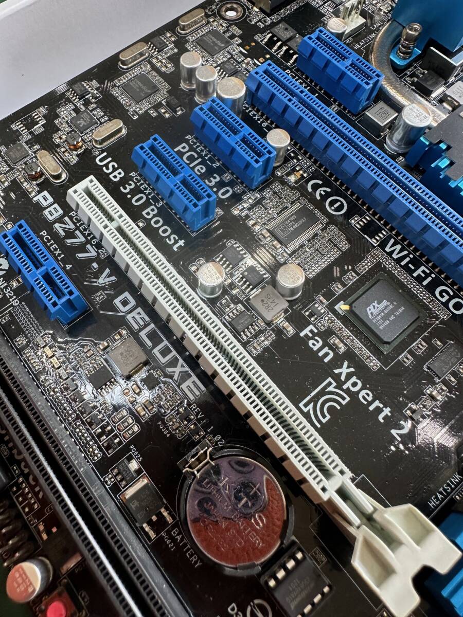 ASUS P8Z77-V-DELUXE LGA1155 中古品です。 の画像5