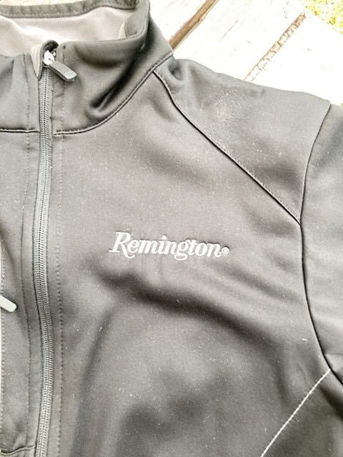 ◆Remington◆ 刺繍ロゴ ジャージージャケット : USサイズM（日本L）レミントン 狩猟 射撃 シューティング ハンティング 猟友会 伸縮性あり_画像2