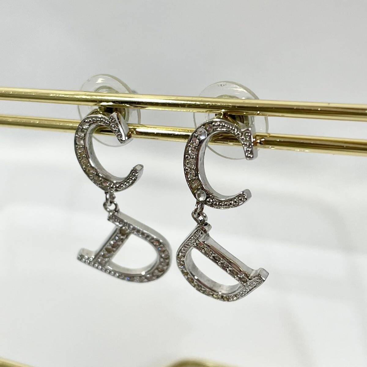 正規品 クリスチャンディオール Christian Dior ピアス ラインストーン シルバー CDロゴ 両耳 アクセサリー 揺れる スイングの画像4