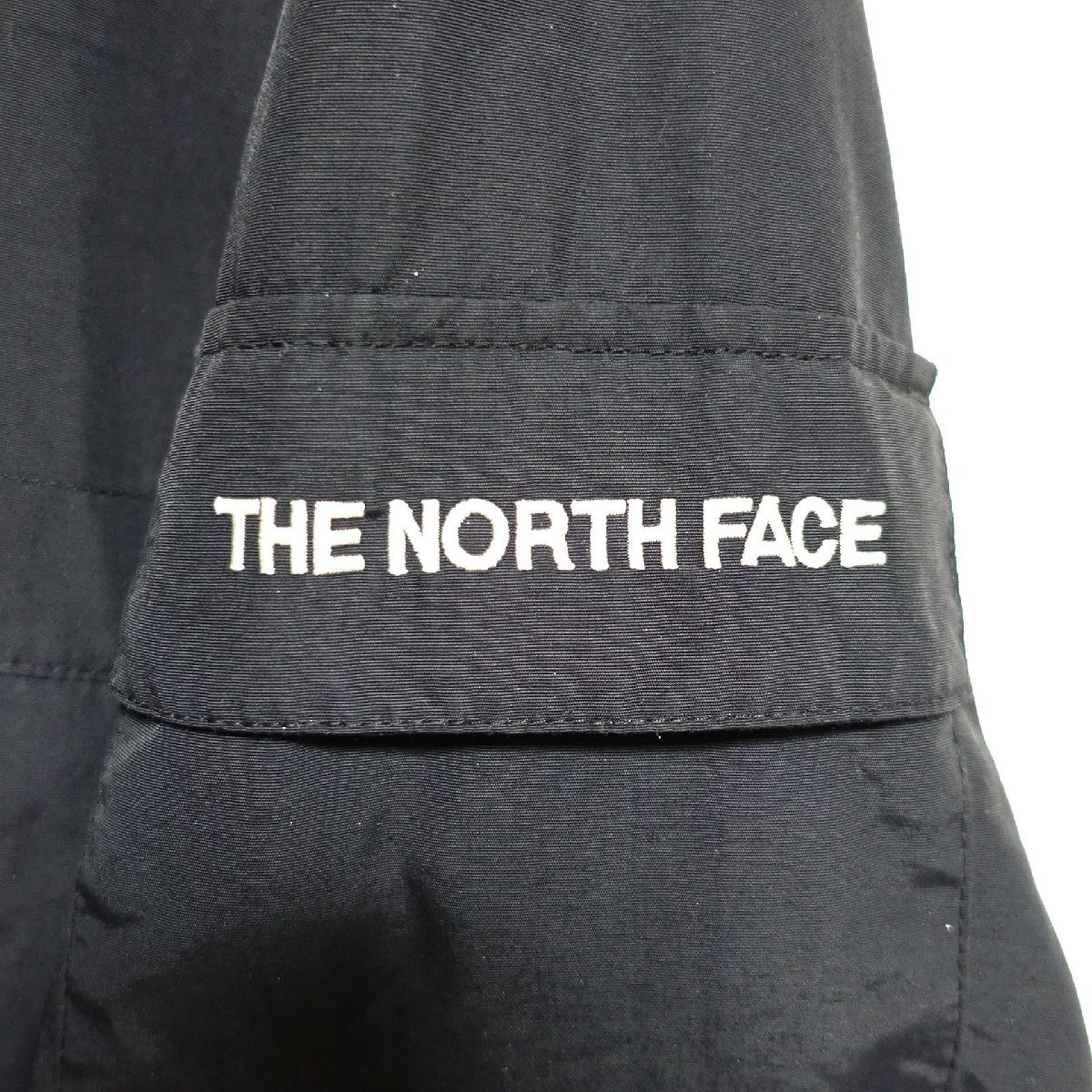 THE NORTH FACE ノースフェイス 腕ロゴ マウンテンパーカー メンズ XLサイズ 正規品 ブラック A5146の画像5