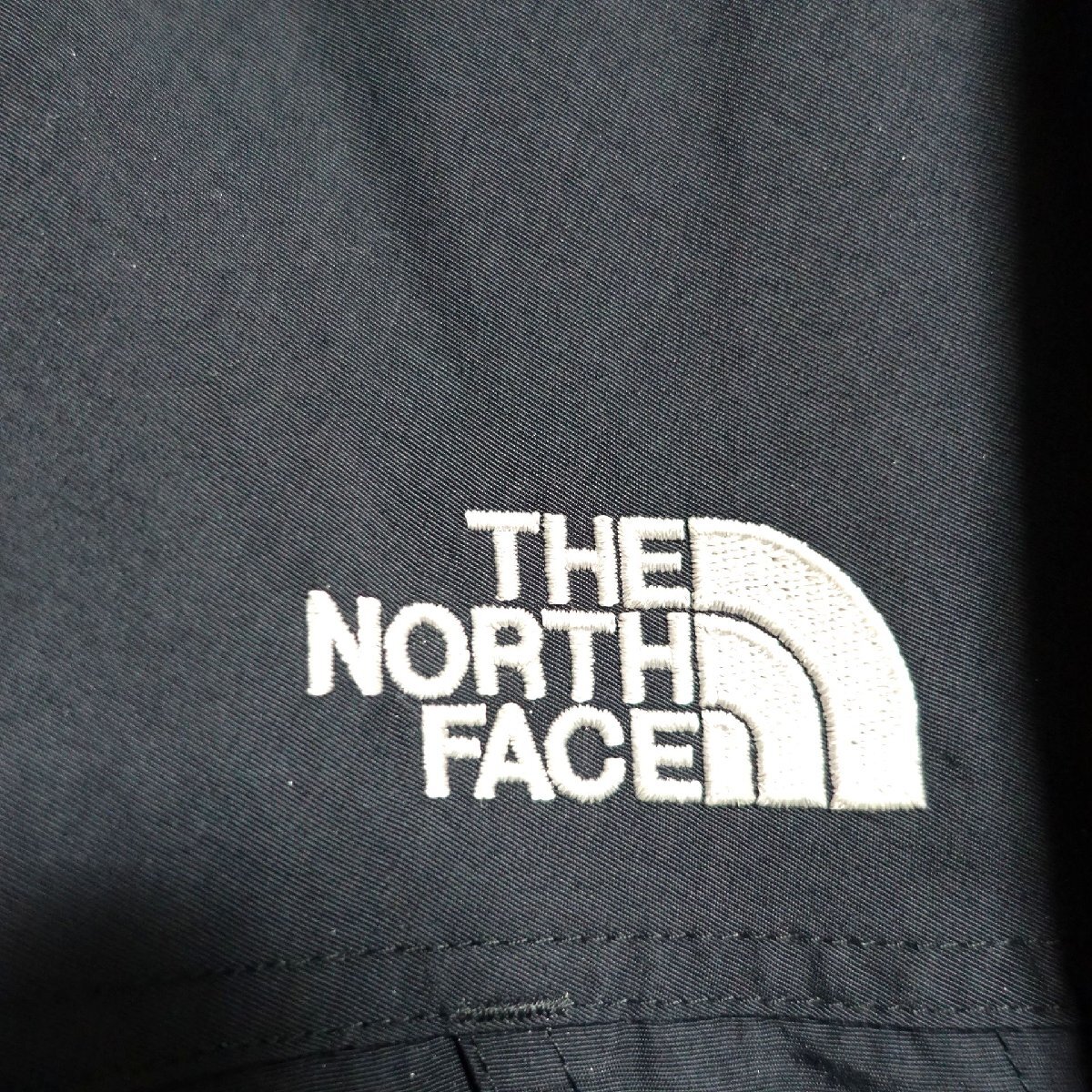 THE NORTH FACE ノースフェイス マウンテンパーカー メンズ XLサイズ 正規品 ブラック A5151の画像4