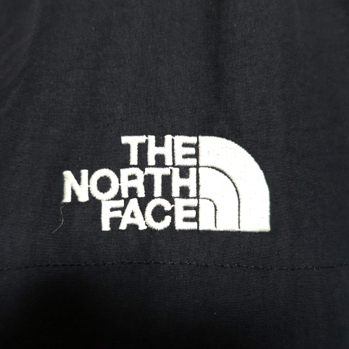 THE NORTH FACE ノースフェイス 腕ロゴ マウンテンパーカー メンズ Sサイズ 正規品 ブラック A5207_画像4