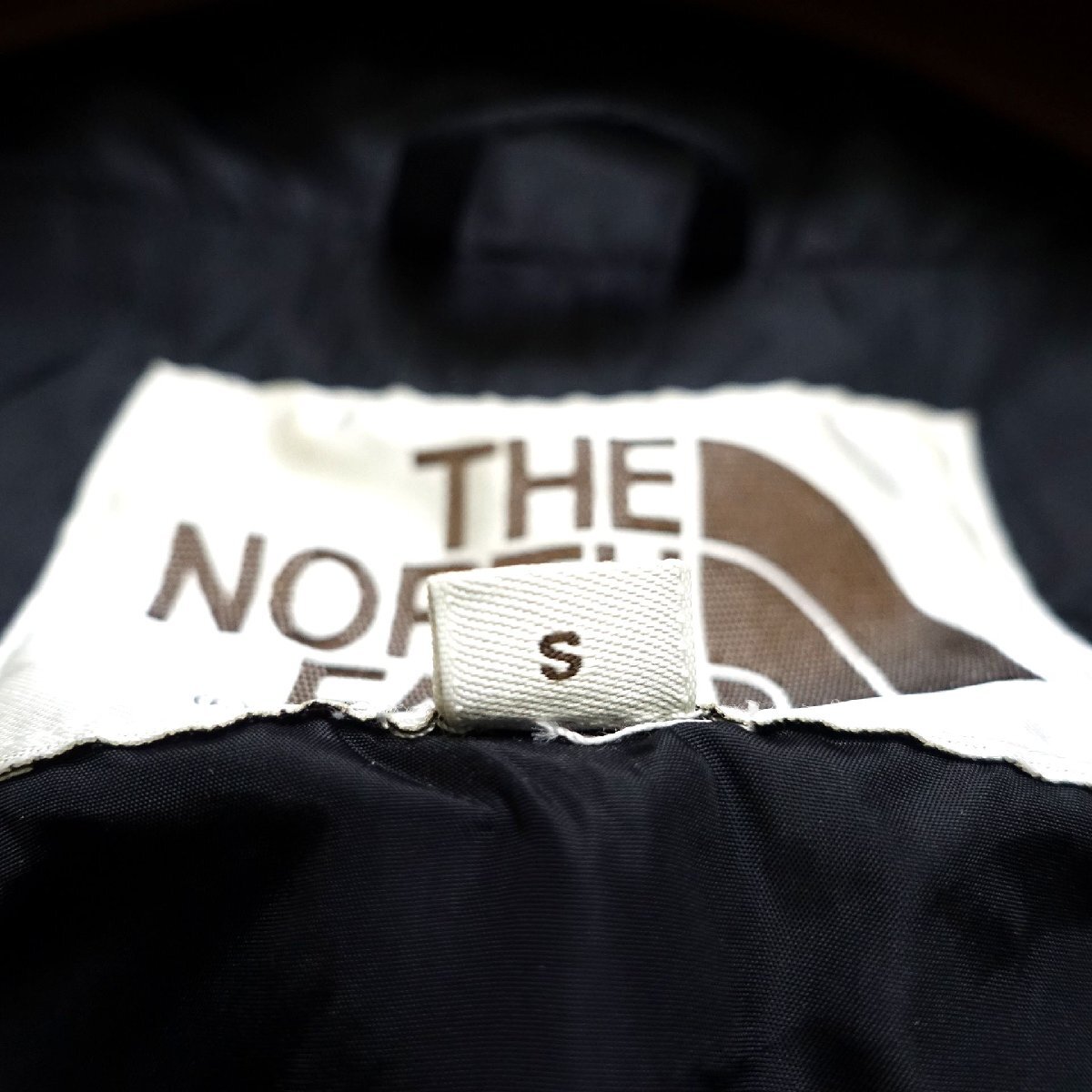 THE NORTH FACE ノースフェイス マウンテンパーカー メンズ Sサイズ 正規品 ブラック A5246_画像5