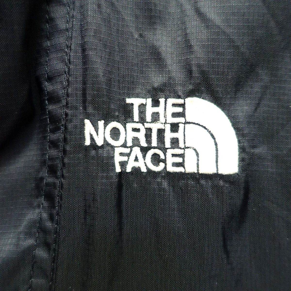 THE NORTH FACE ノースフェイス 薄手 マウンテンパーカー メンズ XSサイズ 正規品 ブラック A5241_画像4