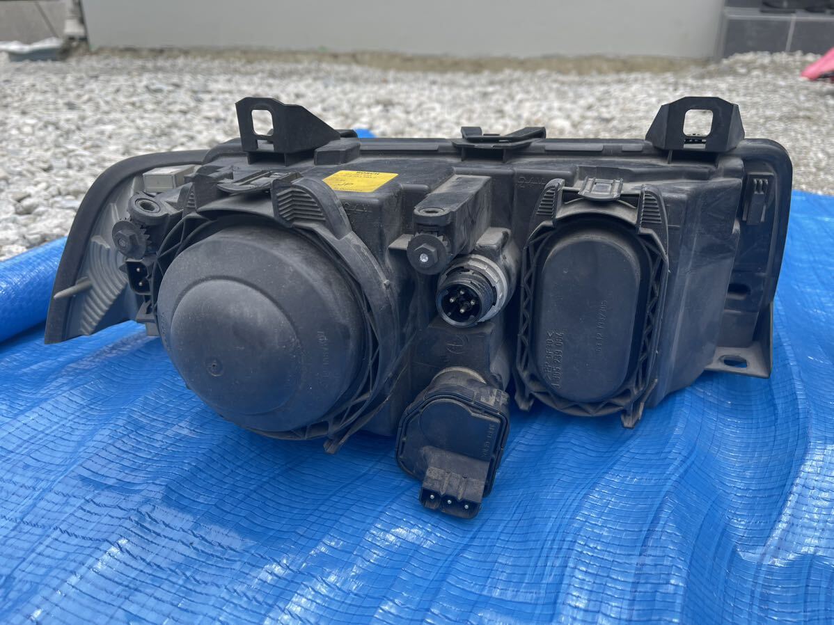 BMW E36 ヘッドライト ウインカー 左右中古 63128353596 631283535969 0301087656 031087655ヘッドランプ ハロゲンライト 318i 320i 325i の画像5