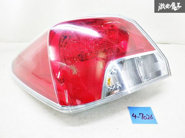 【割れ無し】SUBARU スバル 純正 GJ7 インプレッサ 左 左側 助手席側 テールライト ランプ レンズ MOBIS FAM 924-05 即納 在庫有 棚15-2_画像1