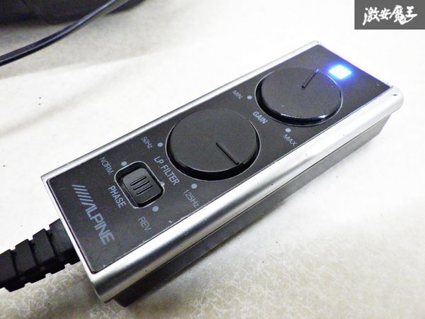 【動作OK! 保証付】 ALPINE アルパイン SWE-1000 汎用 パワード サブウーファー ウーハー 音響 オーディオ 音出し確認OK 即納 在庫有 棚6-5の画像2