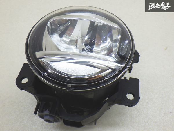 [ actual work remove ] Suzuki original MK53S Spacia LED foglamp light lamp foglamp left left side passenger's seat side KOITO 114-11092 with cover 59397 shelves 13-3