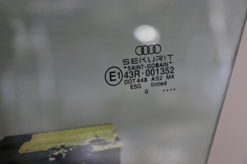 アウディ Audi クーペ マニュアル 右ハン 前期 (8N系) 純正 左前 左フロント 左 レギュレーター モーター ガラス付 P025465_画像9