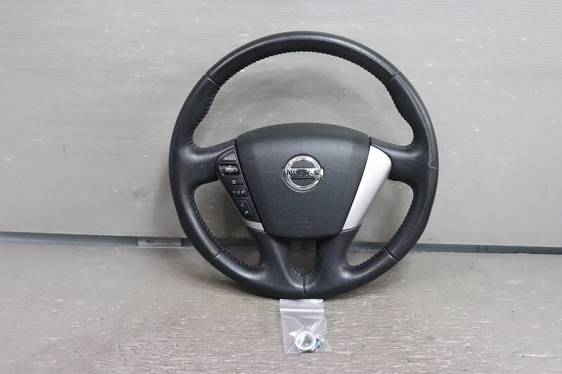  Elgrand Highway Star previous term (PNE52 TE52 E52 TNE52) original steering wheel steering wheel horn pad switch leather p045178