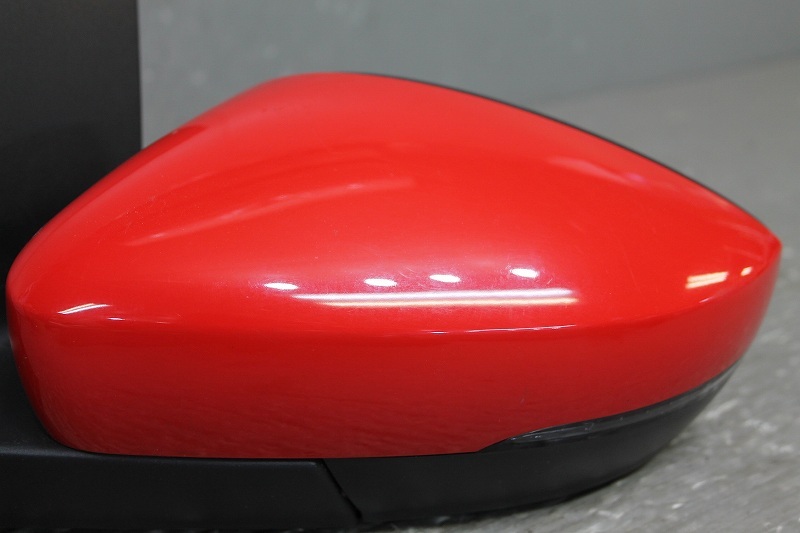 VW Volkswagen Polo BORO latter term (6RCBZ) original left door mirror automatic 8P 8 pin winker red red 6C2 857 501 F p045850