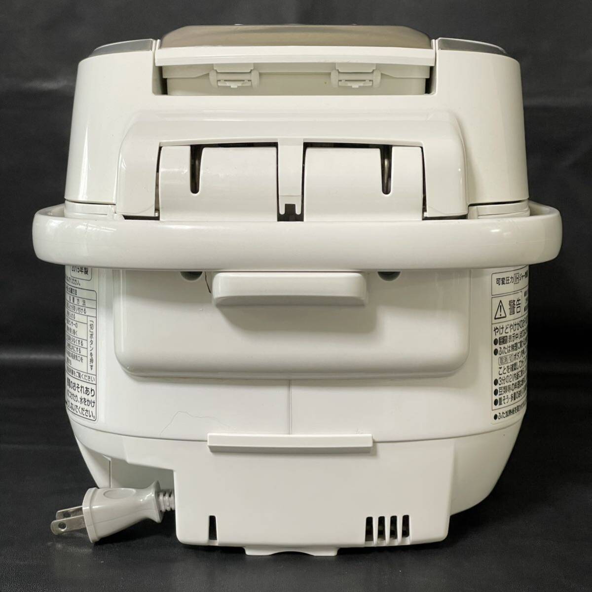 Panasonic Panasonic rice cooker SR-PA105 5.5... changeable pressure IH jar rice cooker .....2015 year made white 