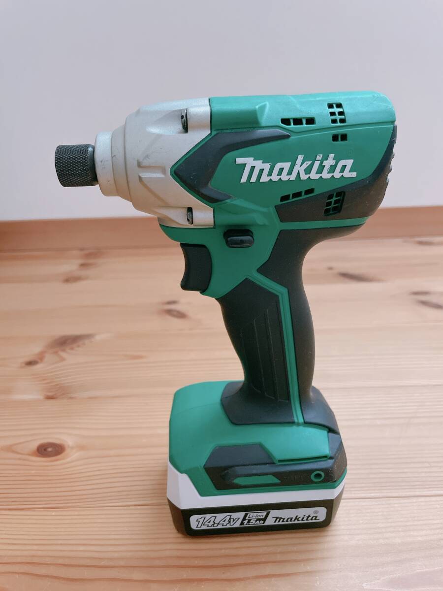 マキタ makita ☆14.4Vインパクトドライバー M697D☆の画像2