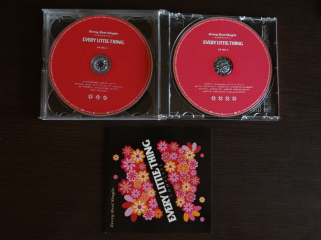 EVERY LITTLE THING Every Best Single －COMPLETE－（4CD+2DVD）の画像6