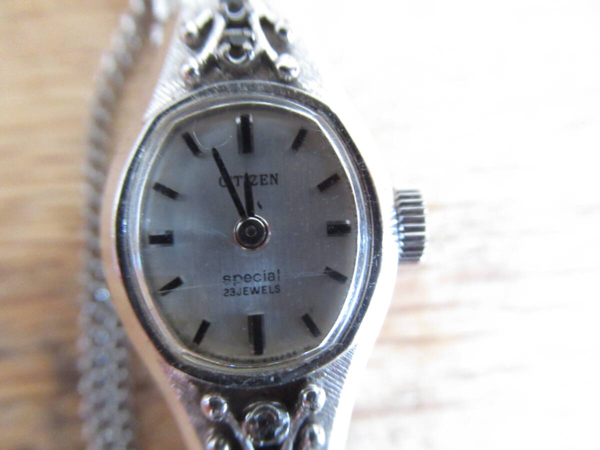 シチズン　special　23石女性用手巻き式　極小型の女性用手巻き式腕時計　WGP側　ビンテージ国産機械式腕時計_画像1