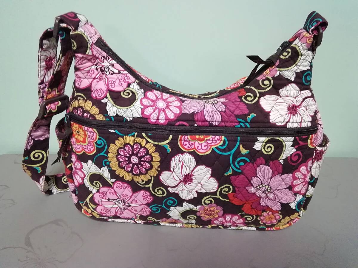 ★★『Vera Bradley』ベラブラッドリー《キルティング・ショルダーバッグ》☆極美品☆ ★★_画像2