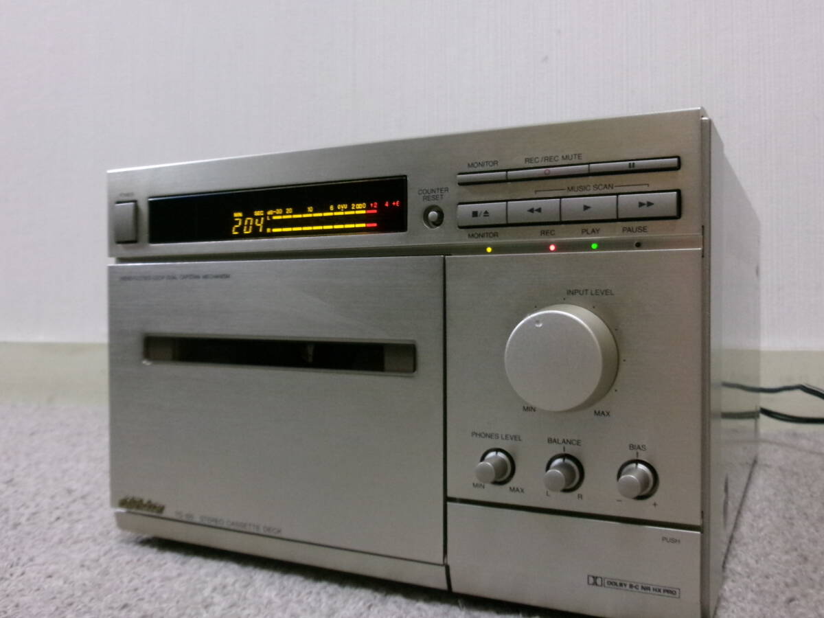 【希少/3ヘッドモデル】Victor TD-105 美品良品 程度良く勧めです！_録音テープモニター中です