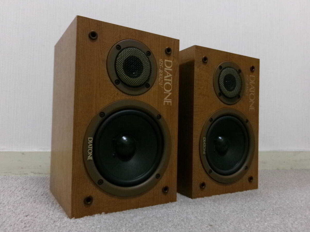 [ small size speaker. name machine ]DIATONE DS-100ZV beautiful goods excellent consent. height sound quality absolute contentment!