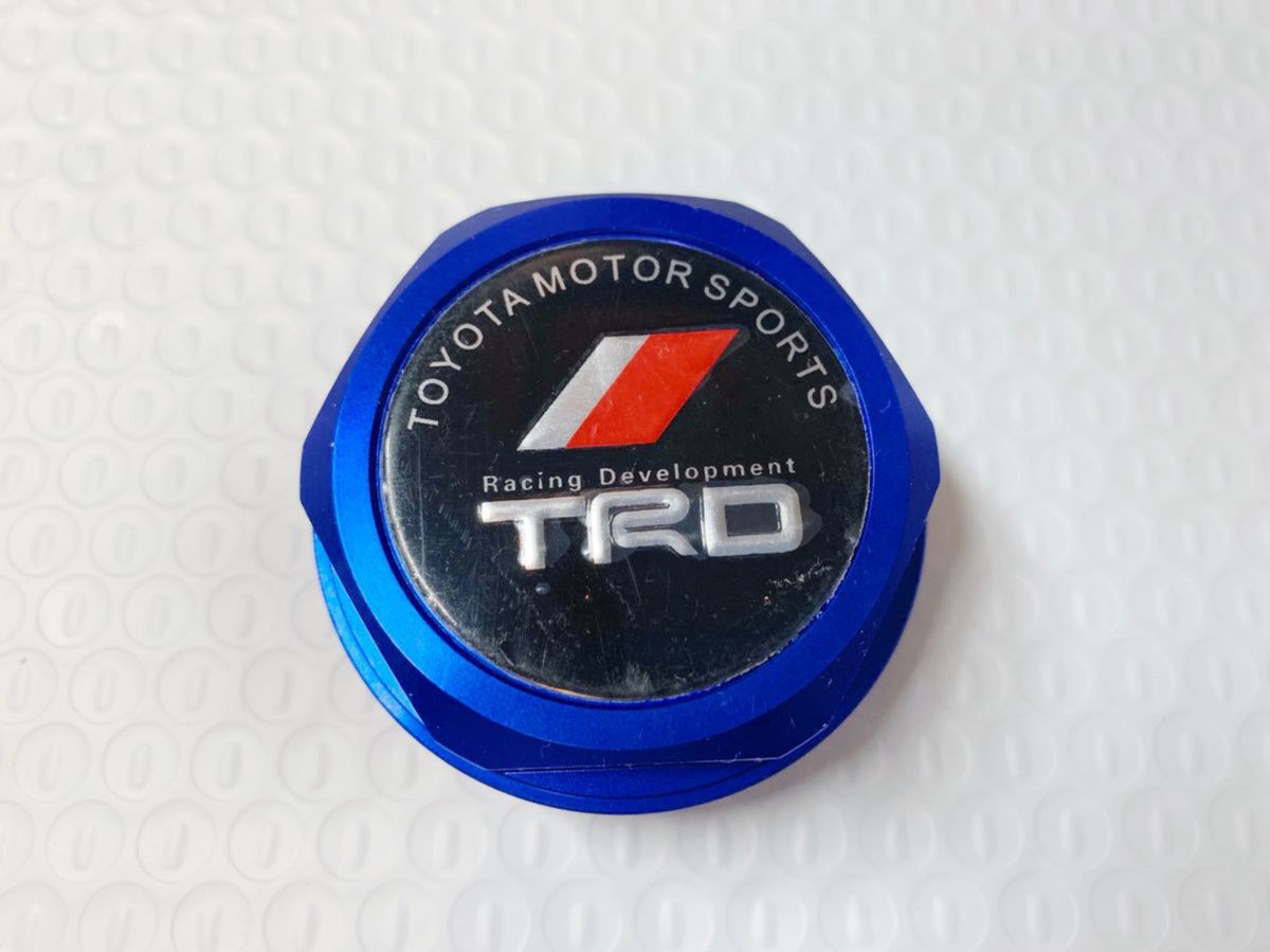 TRD トヨタ オイルフィラーキャップ　ブルー　
