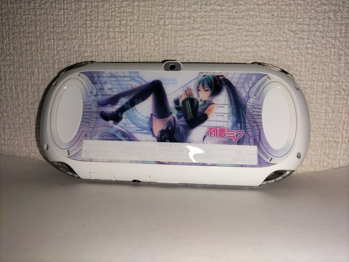 PSVita PlayStation Vita 初音ミク Limited Edition (Hatsune Miku Model) PCH-1000 本体のみ 動作確認済_画像1