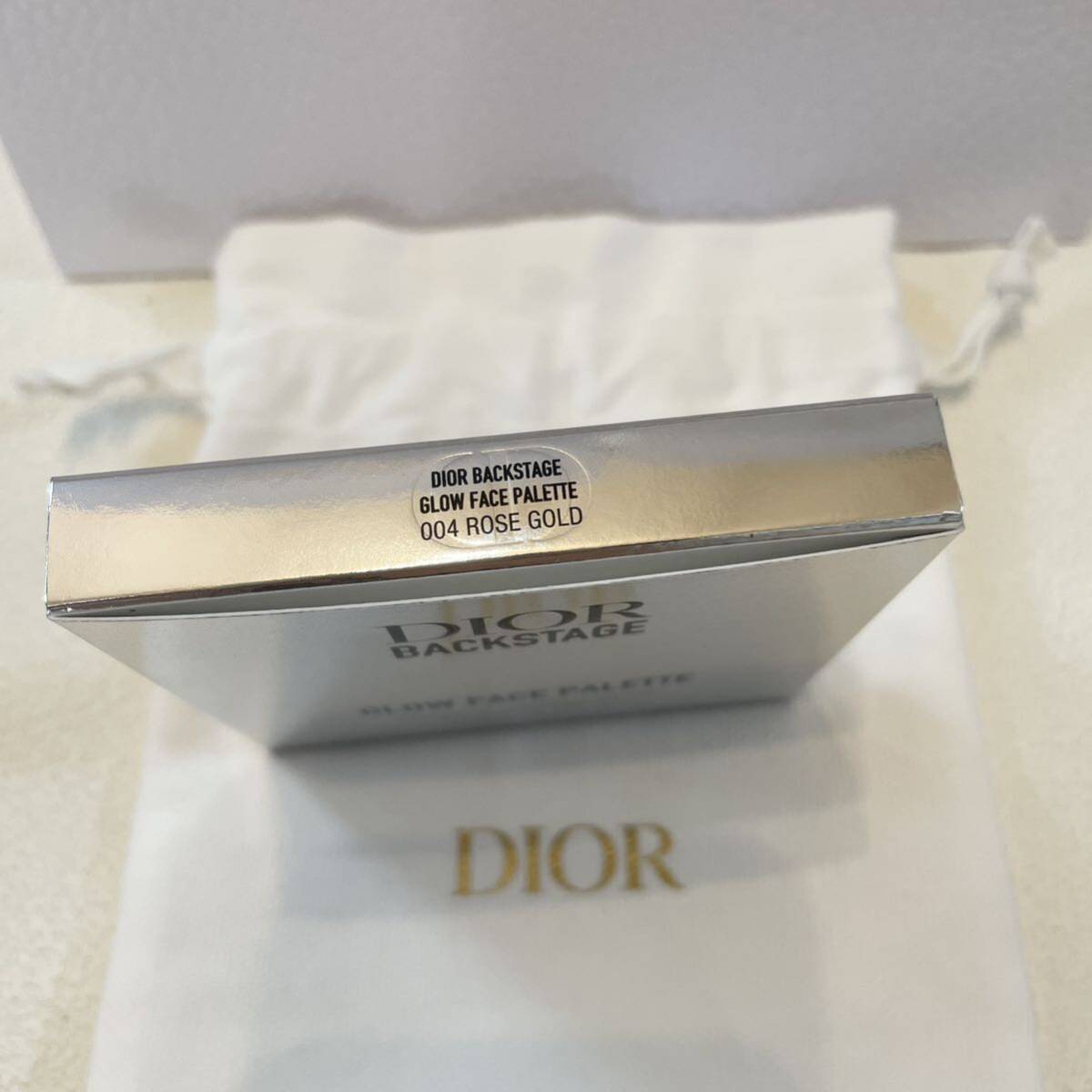  Dior задний stage лицо Glo u Palette 004 rose Gold 