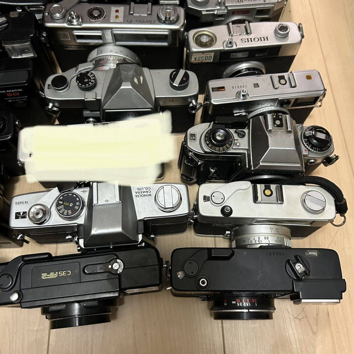 大量29台フィルムカメラ まとめ売りMINOLTA PENTAX OLYMPUS Canon KONICA Nikon YASHICA ELECTRO RICOH c35 Autoboy μ af-1 om-1 penの画像7