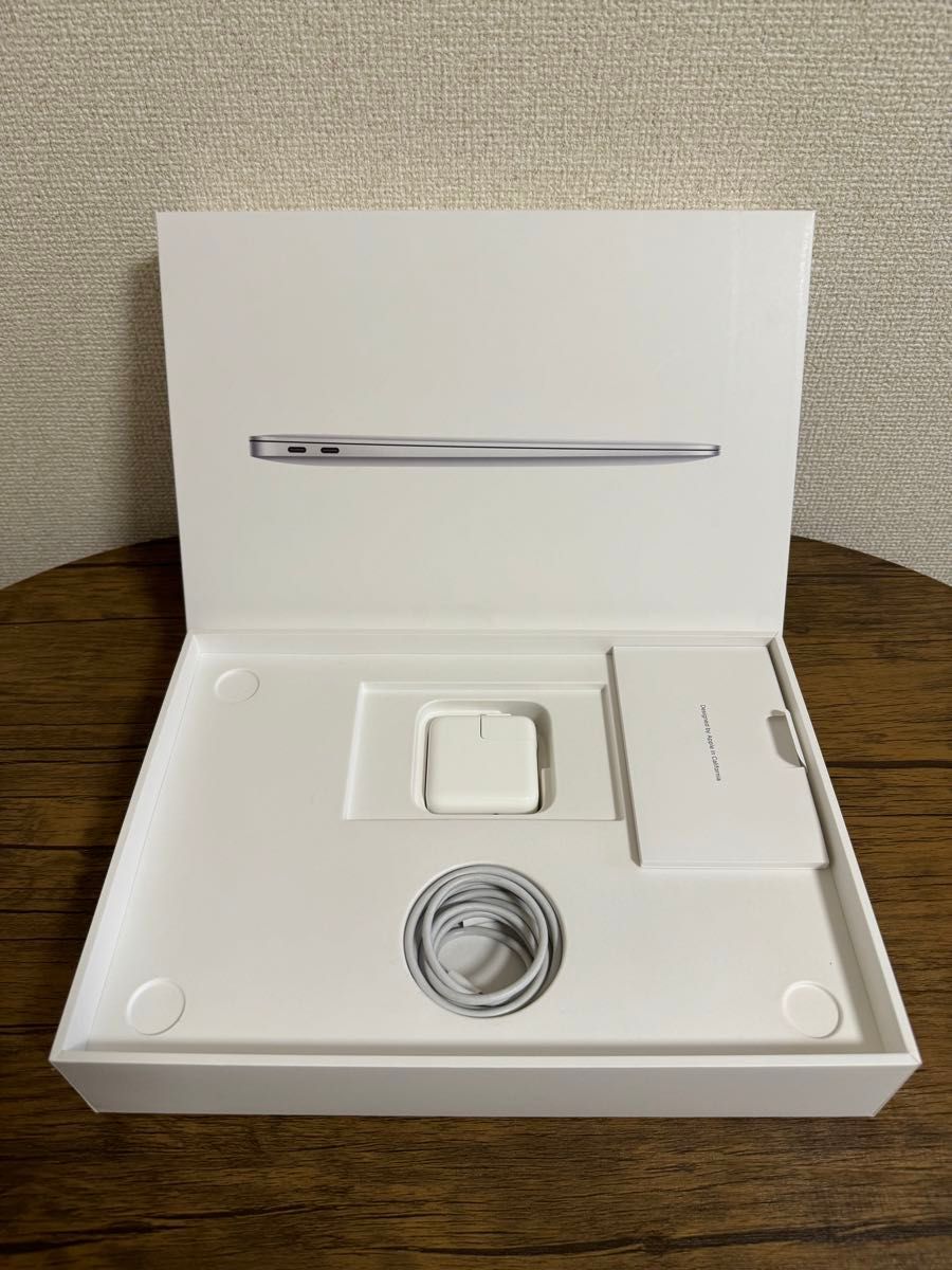 超美品】MacBook Air Retina 13インチ 2020 i7 16GB /512GB 超美品】MacBook Air Retina 13インチ 2020 i7 16GB /512GB