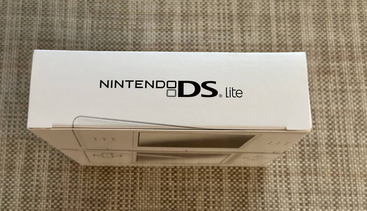 未使用 任天堂 Nintendo DS Lite クリスタルホワイト 白 ニンテンドー ゲーム機 ポーチ ソフト セットの画像9