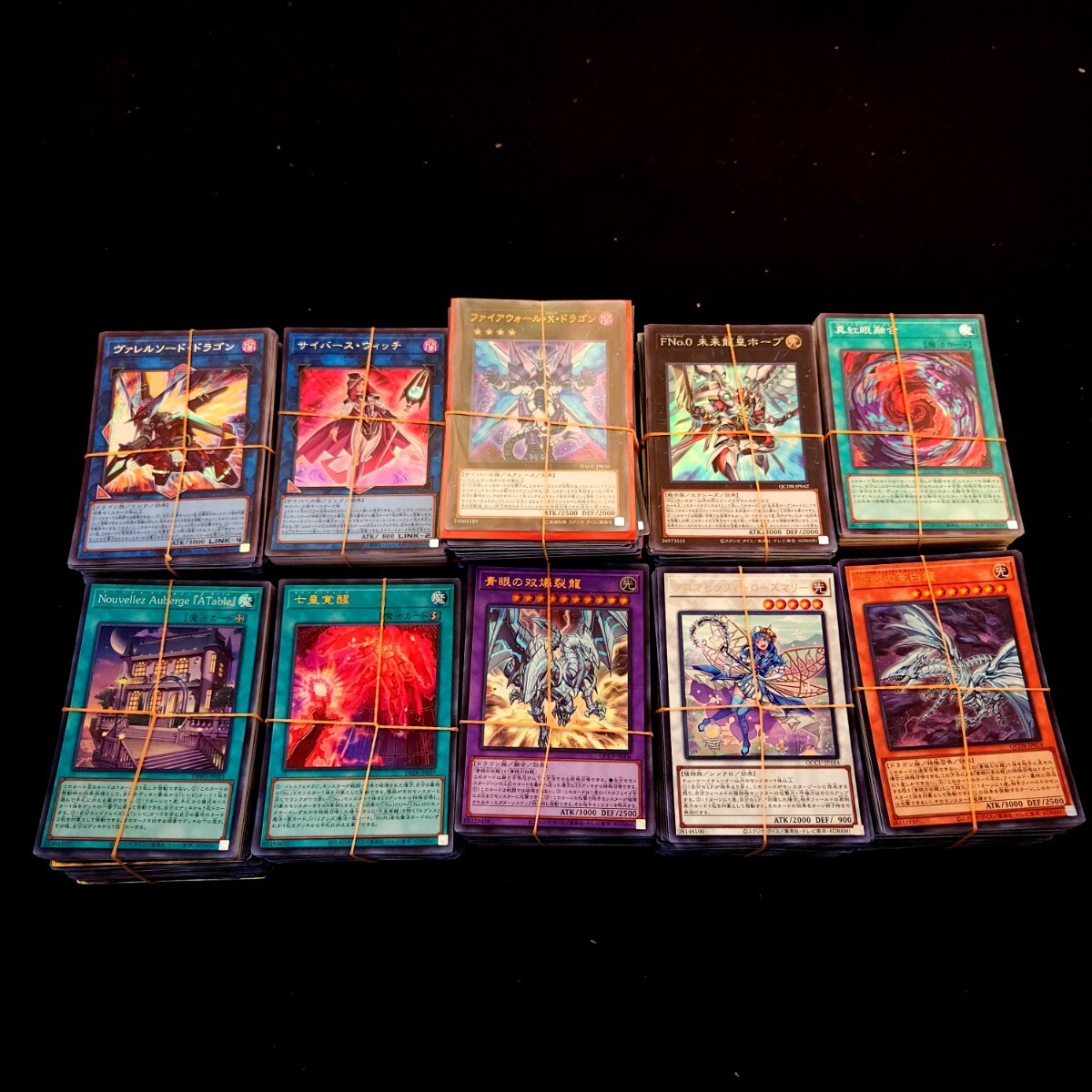 遊戯王 引退品 3デッキ+スーパーレア以上のファイル+スリーブ 遊戯王 引退品 3デッキ+スーパーレア以上のファイル+スリーブ
