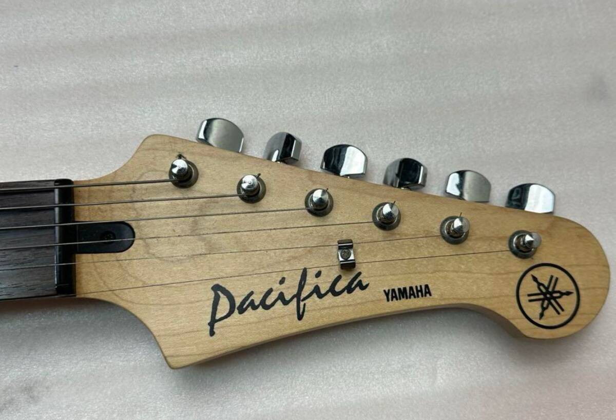 YAMAHA electric guitar PACIFICA012 // No.G02