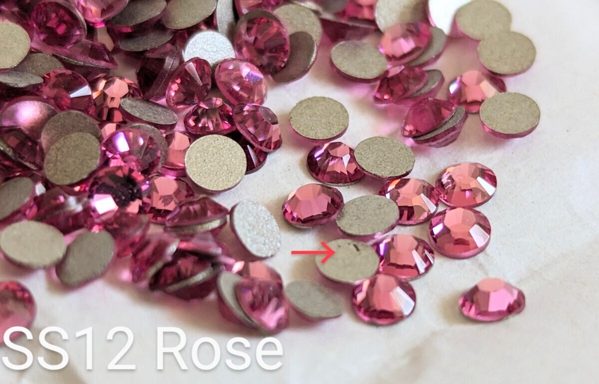 【A0574】Swarovski #2028／SS12 ローズ　スワロフスキー ハンドメイド 手芸 資材 アクセサリー ネイルパーツ デコ レジン_※キズが入ってるものがあります。