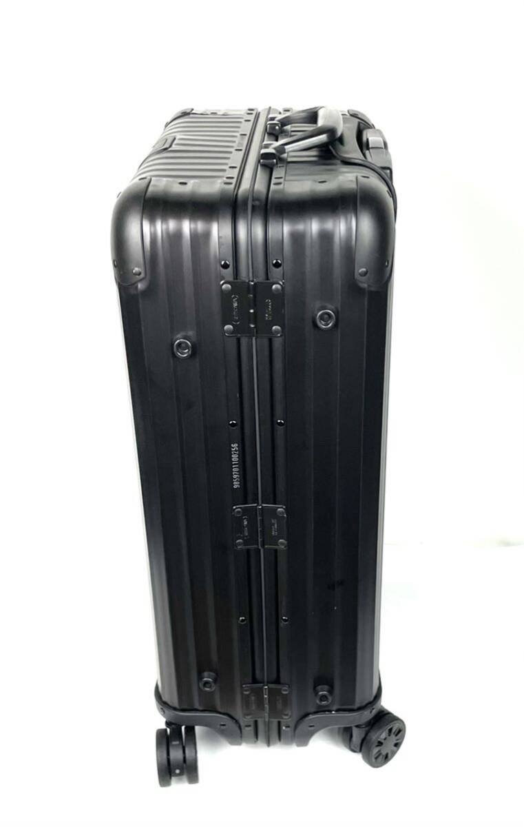 ●希少 RIMOWA TOPAS STEALTH 64L リモワ トパーズ ステルス マルチホイール 4輪 985.97 洗濯物入れ ブラック キャリー スーツケース●の画像3