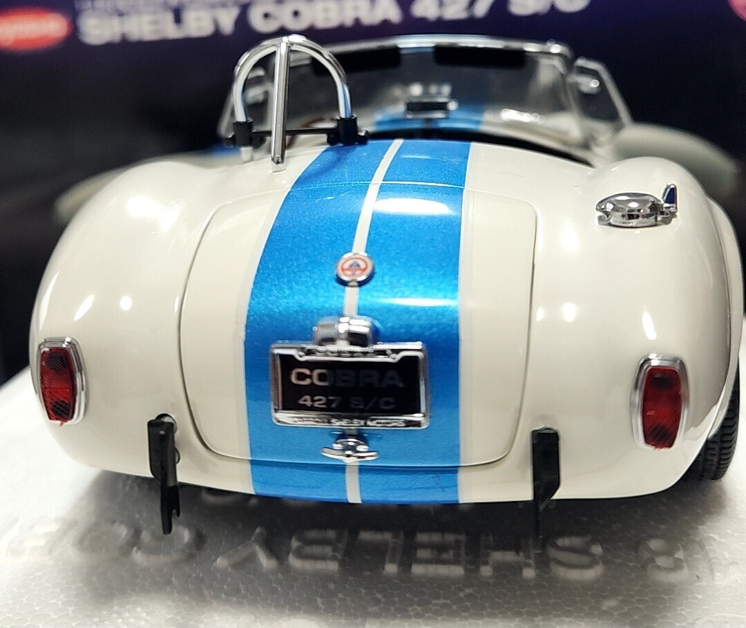 京商 1/18 シェルビー コブラ 427 S/C ホワイト/ブルーライン SHELBY COBRA の画像2