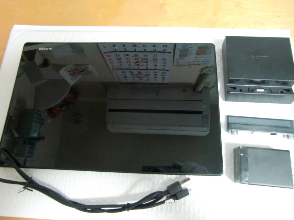 【送料300円】SONY Xperia Z2 Tablet SGP511 J2/B 16GB Wi-Fiモデル ソニー タブレット 黒色 備品付きの画像2