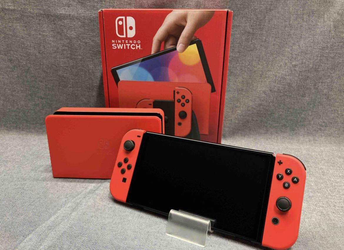 Nintendo Switch ニンテンドースイッチ 有機ELモデル マリオレッド 本体の画像1