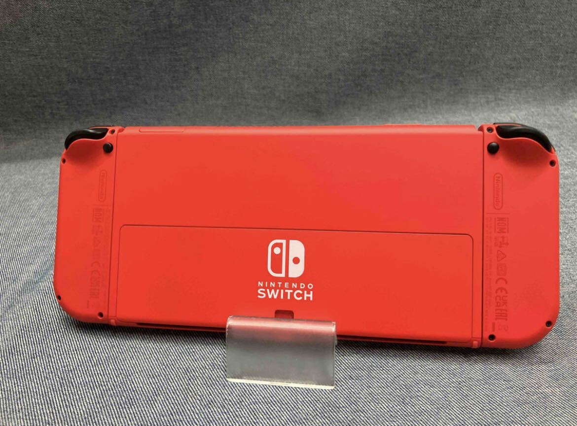 Nintendo Switch ニンテンドースイッチ 有機ELモデル マリオレッド 本体の画像3