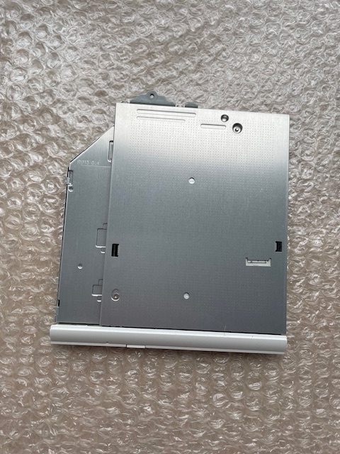 TOSHIBA dynabook T45/DGより外したDVDマルチドライブ_画像2