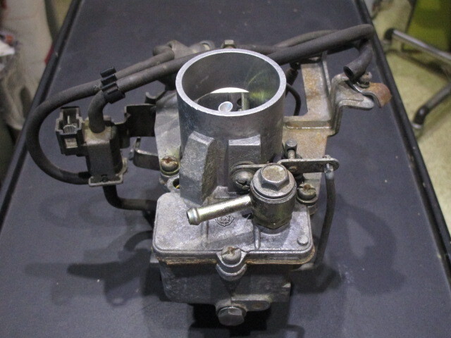 ジムニー SJ30 LJ50 エンジン 用の キャブレターの画像1