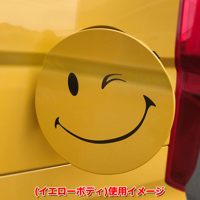 ★ N-ONE・N-BOX・N-WGN ★ 丸い給油口がこんなに可愛く♪ＳＭＩＬＥ ニコちゃんウインク ステッカー(BK) 送料無料_画像1