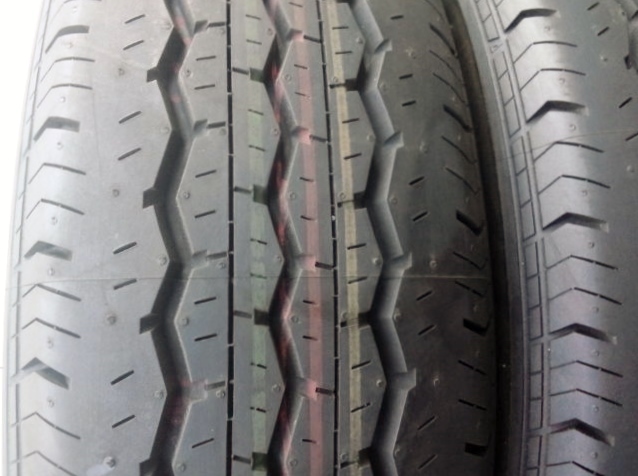 新車外し 195/80R15 107/105L BRIDGESTONE ECOPIAブリヂストンエコピア RD-613 STEEL 4本 200ハイエース NV350キャラバンボンゴ 送料無料の画像2