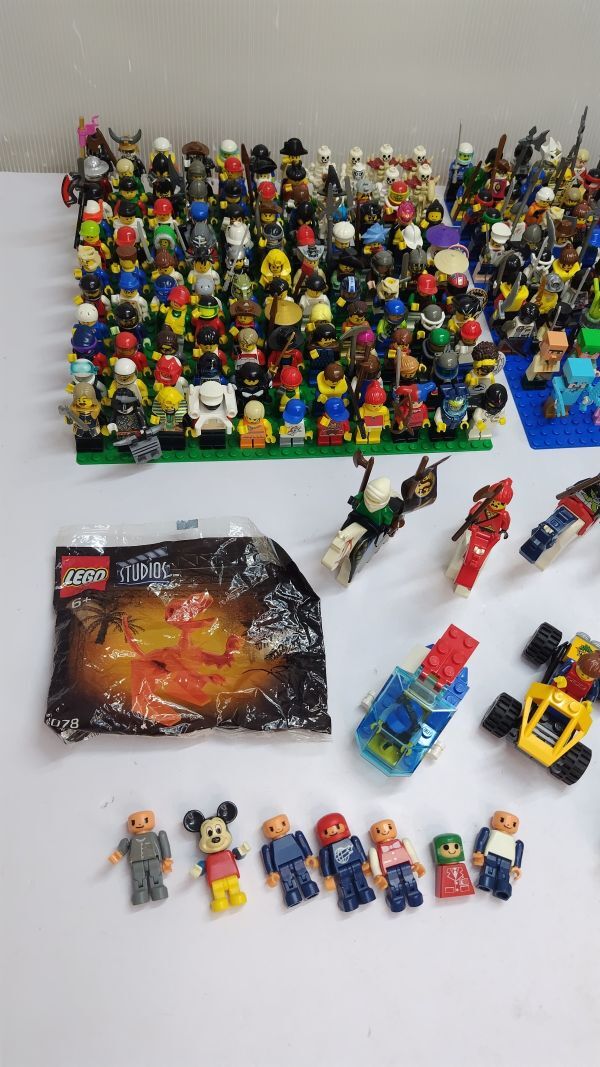 【処分品】レゴ/LEGO 大量ミニフィグ/乗り物 約240体セット 現状ジャンク品の画像5