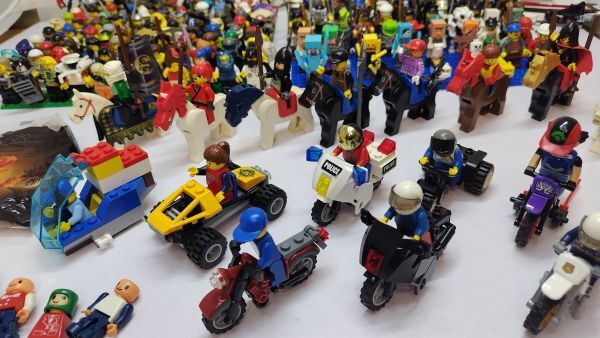 【処分品】レゴ/LEGO 大量ミニフィグ/乗り物 約240体セット 現状ジャンク品の画像6